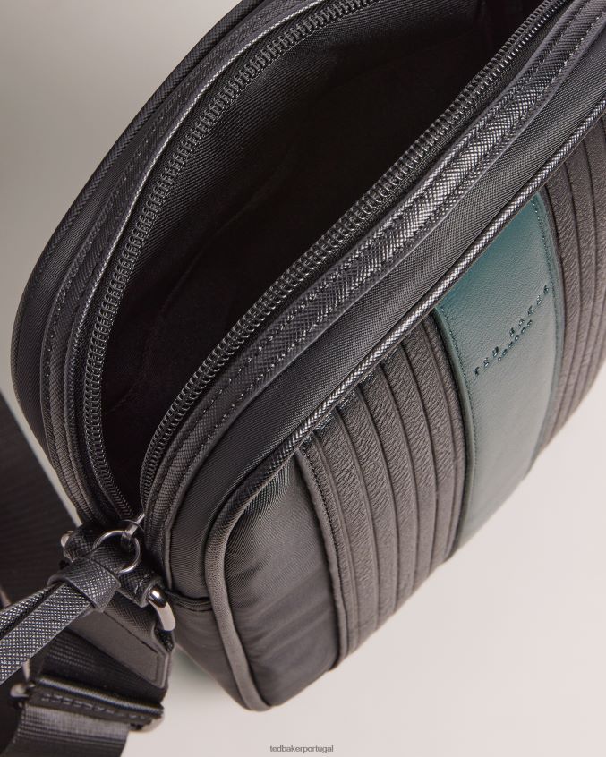 bolsas Ted Baker bolsa de voo grande listrada em pu rockie core twill preto homens 8X6HDF1761