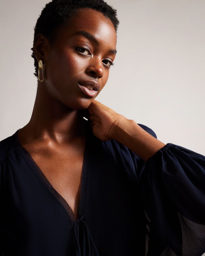 roupas Ted Baker blusa frasiah com amarração na frente azul escuro mulheres 8X6HDF310