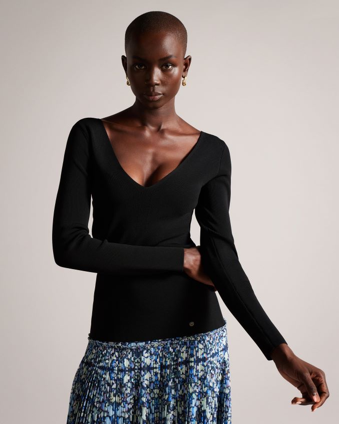 roupas Ted Baker blusa de malha slim fit cileste com decote em V preto mulheres 8X6HDF381