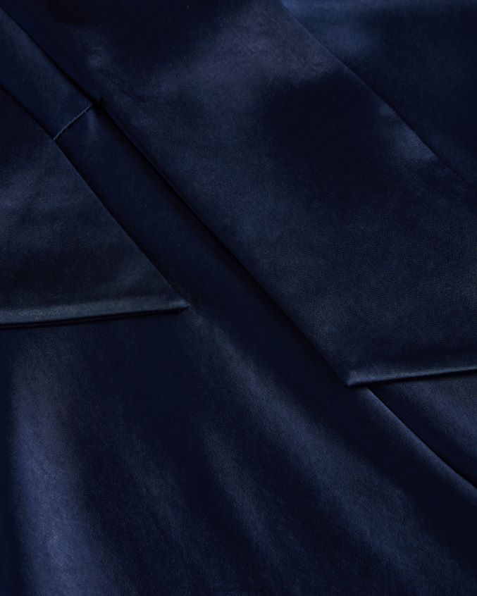 roupas Ted Baker vestido midi lilymay com decote em bico e corte viés azul escuro mulheres 8X6HDF15